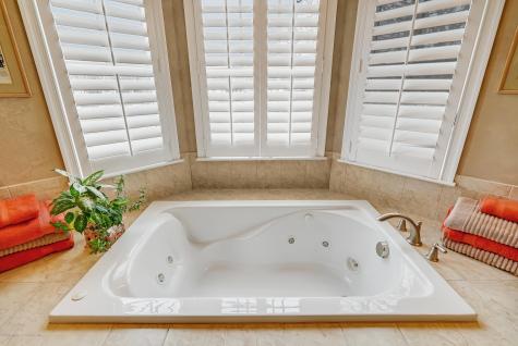18 Mariners Bend Brielle NJ 08730
