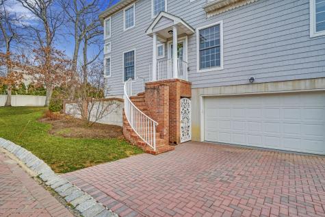 18 Mariners Bend Brielle NJ 08730