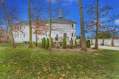 18 Mariners Bend Brielle NJ 08730