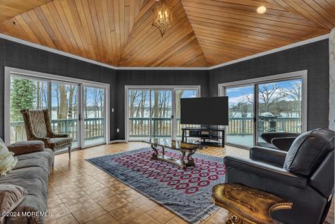 180 Hartshorne Road Rumson NJ 07760