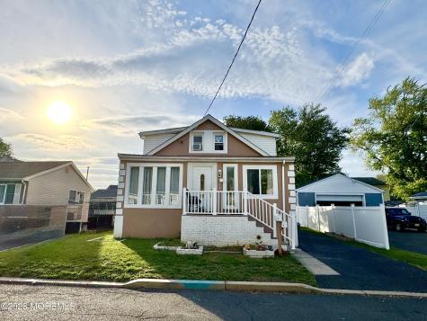 196 Milton Avenue Cliffwood NJ 07721