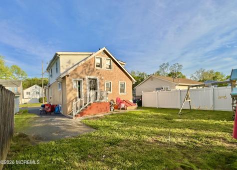 196 Milton Avenue Cliffwood NJ 07721