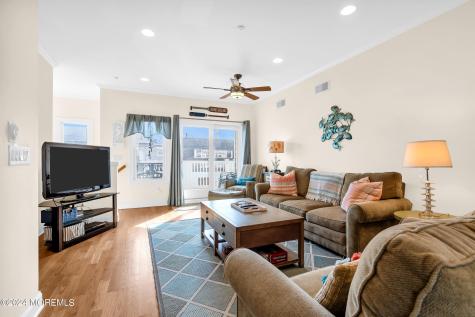 21 Blaine Avenue Seaside Heights NJ 08751