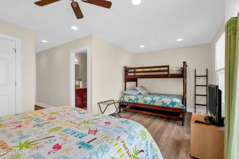 21 Blaine Avenue Seaside Heights NJ 08751