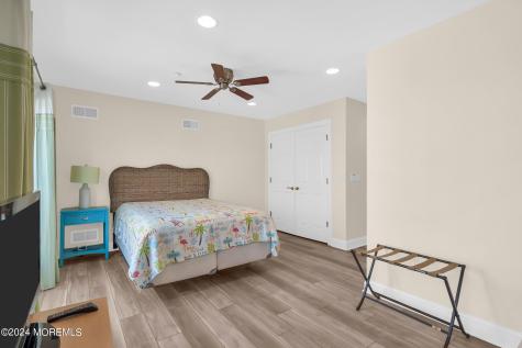 21 Blaine Avenue Seaside Heights NJ 08751