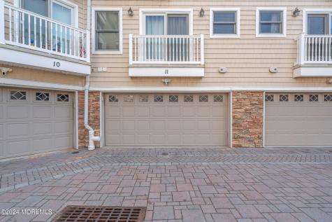 21 Blaine Avenue Seaside Heights NJ 08751
