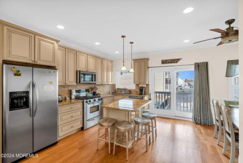 21 Blaine Avenue Seaside Heights NJ 08751