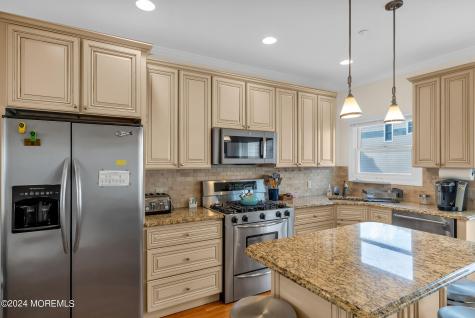 21 Blaine Avenue Seaside Heights NJ 08751