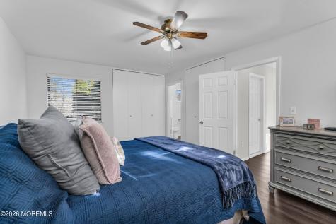 21 Dawn Court Tinton Falls NJ 07724