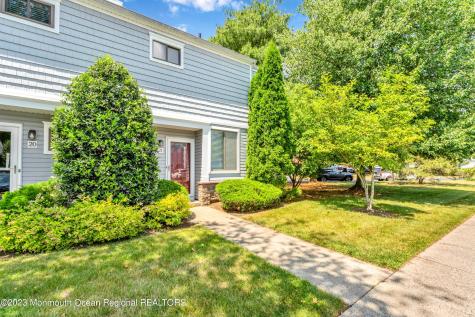 21 Dawn Court Tinton Falls NJ 07724