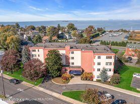 32 Center Avenue Atlantic Highlands NJ 07716