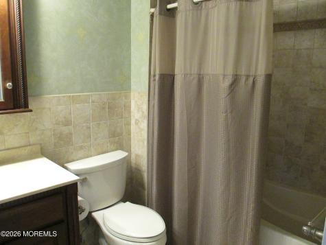32 Center Avenue Atlantic Highlands NJ 07716