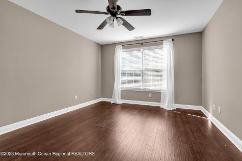 131 Wellington Court Manalapan NJ 07726