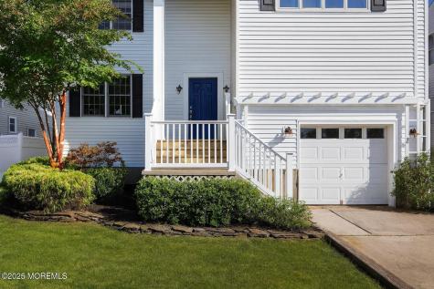 93 S Ward Avenue Rumson NJ 07760