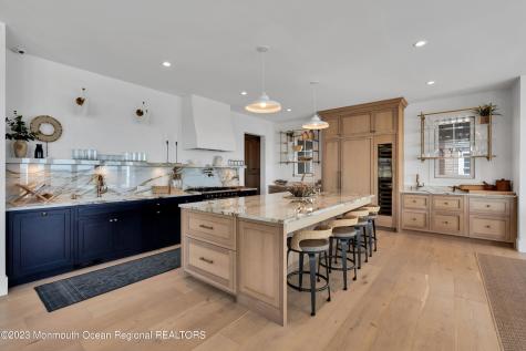 1125 Ocean Avenue Mantoloking NJ 08738