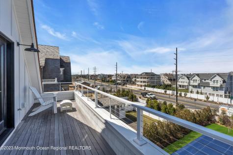 1125 Ocean Avenue Mantoloking NJ 08738