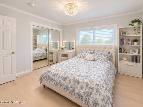 43 Frederick Avenue Howell NJ 07731
