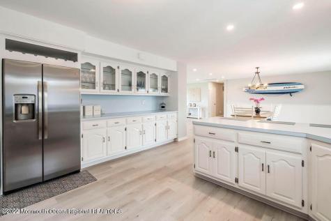425A Atlantic Avenue Spring Lake NJ 07762