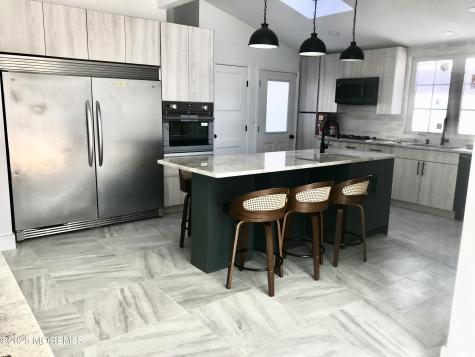 11 Lakeview Road Deal NJ 07723