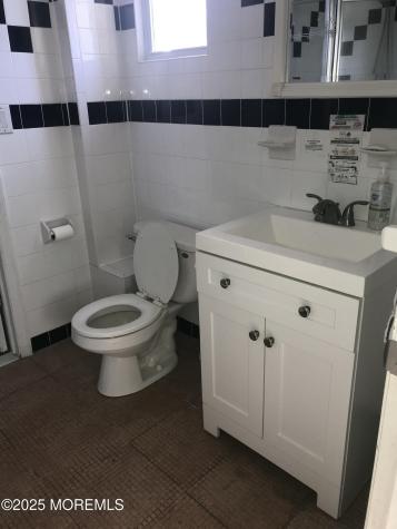 11 Lakeview Road Deal NJ 07723