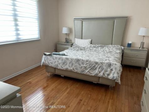 8 Dwight Drive Ocean Twp NJ 07712