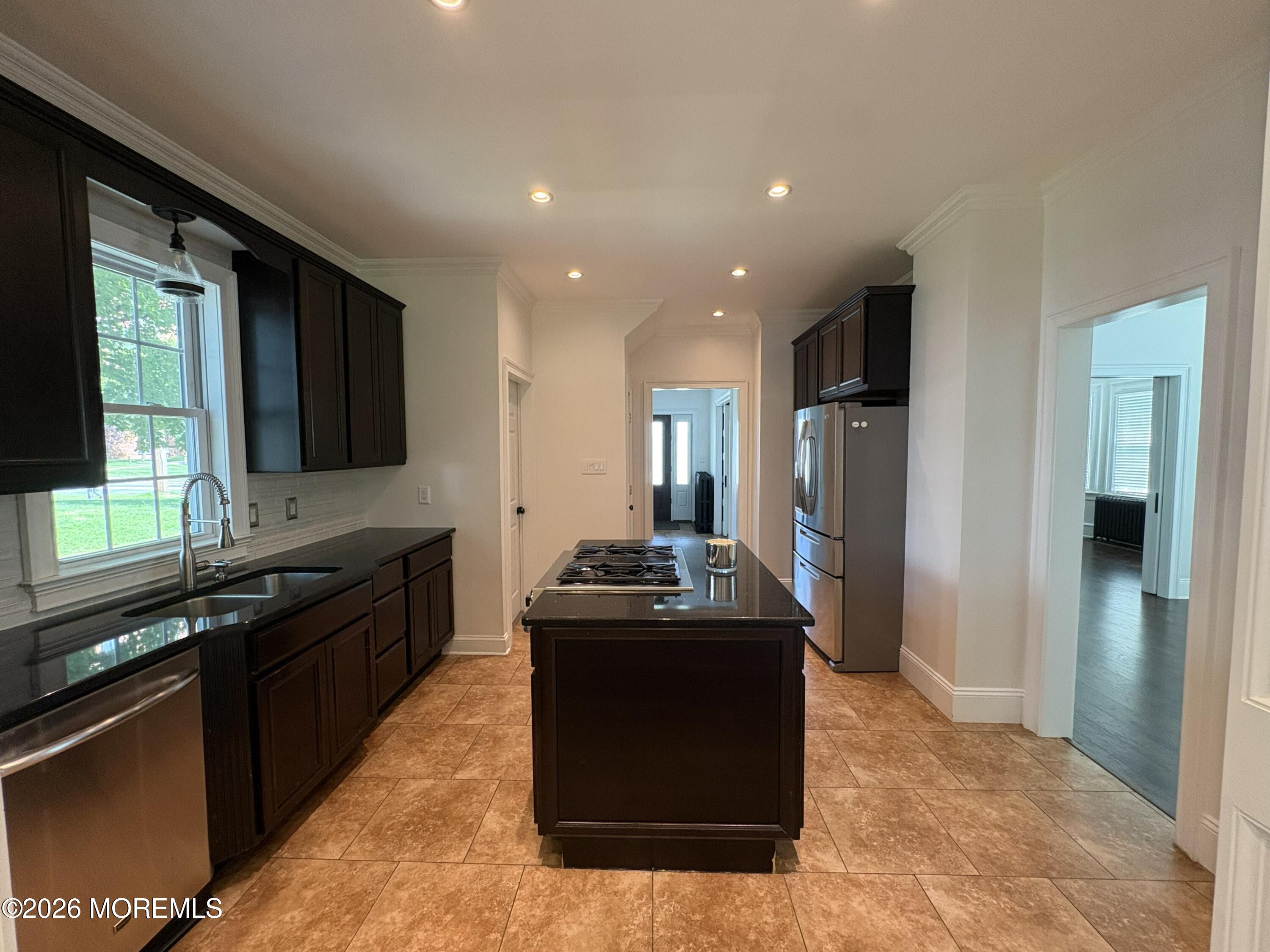 186 Madison Avenue Mount Holly NJ 08060