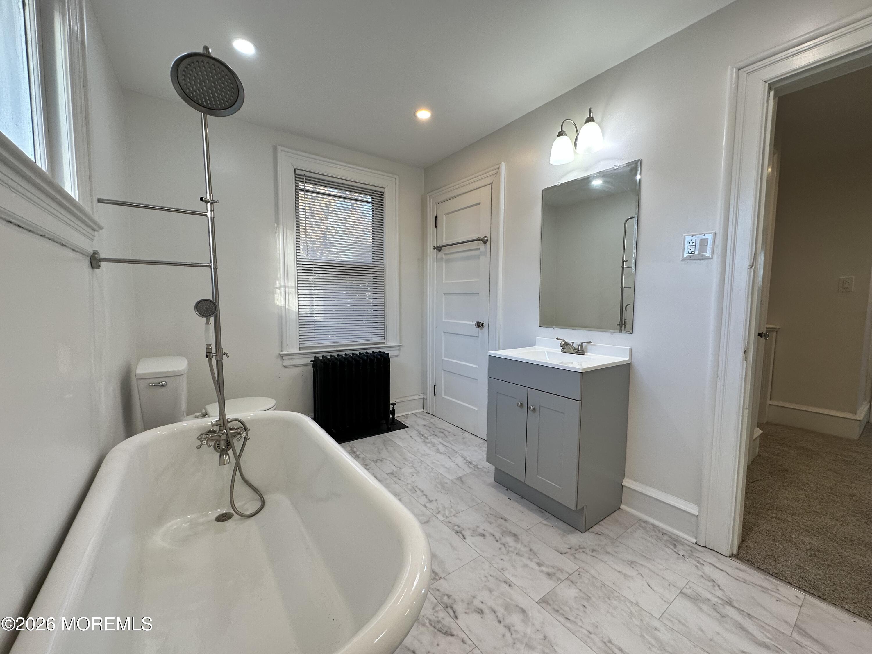 186 Madison Avenue Mount Holly NJ 08060