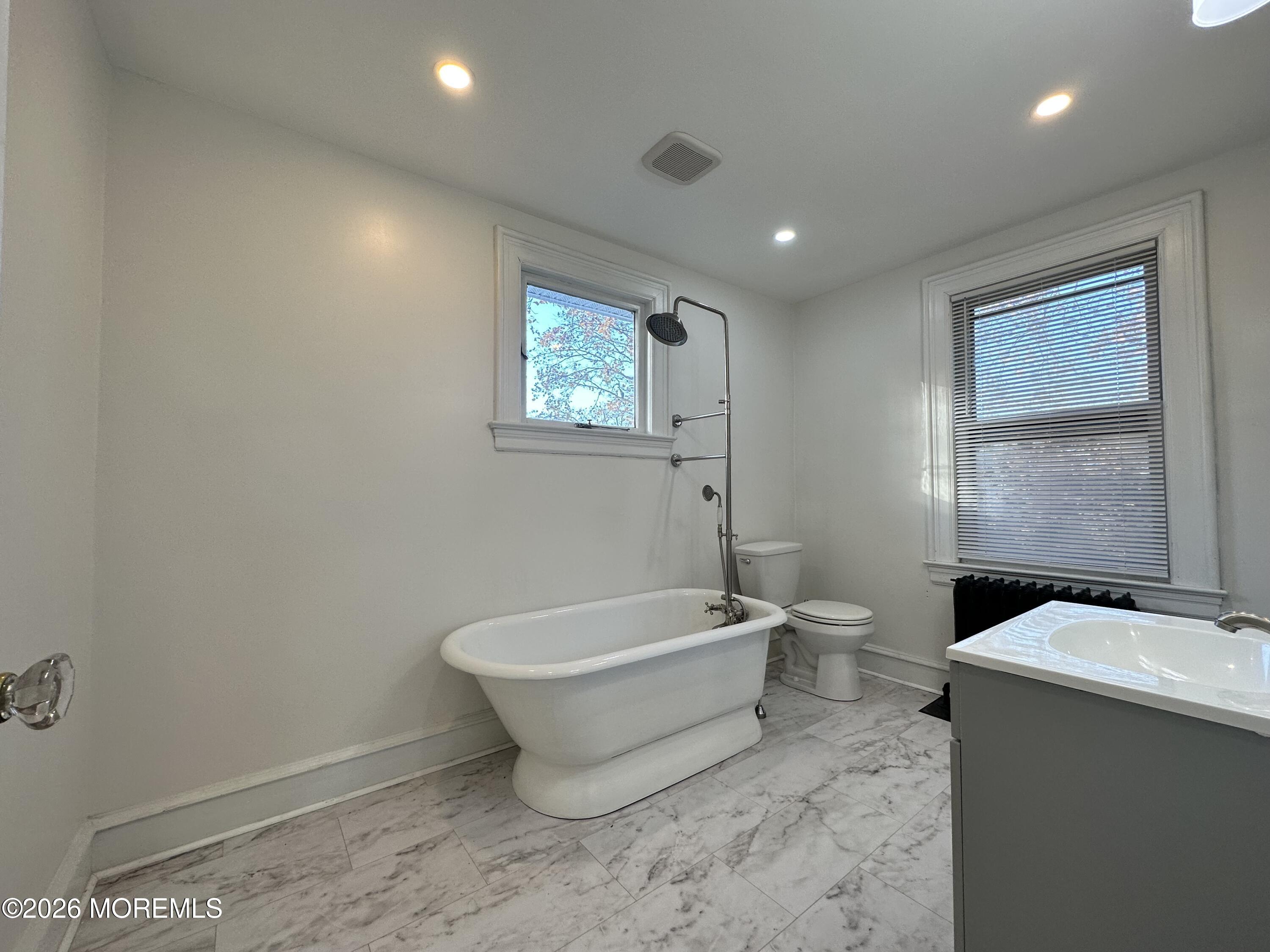 186 Madison Avenue Mount Holly NJ 08060