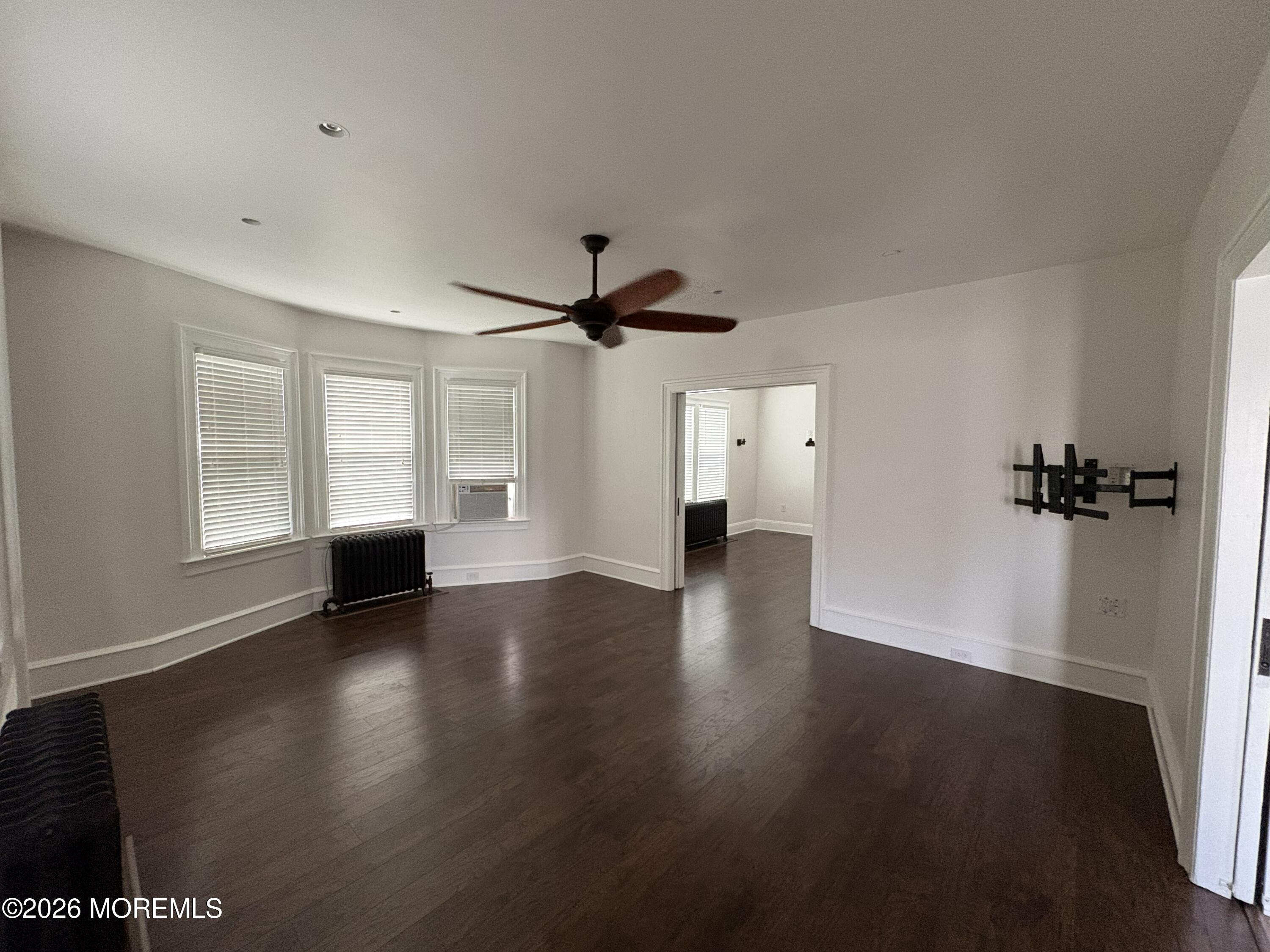 186 Madison Avenue Mount Holly NJ 08060