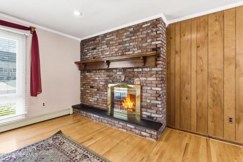 603 Carol Avenue Oakhurst NJ 07755