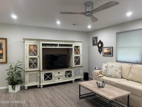 3 Greenwood Lane Whiting NJ 08759