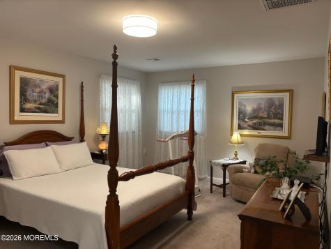 3 Greenwood Lane Whiting NJ 08759