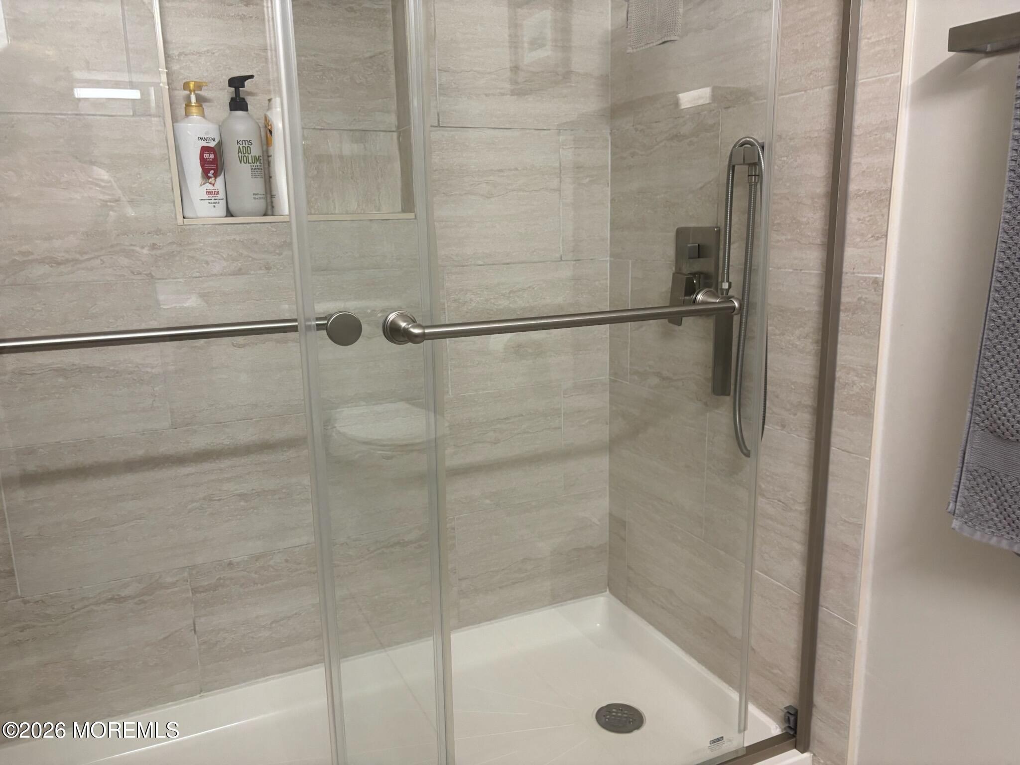 3 Greenwood Lane Whiting NJ 08759