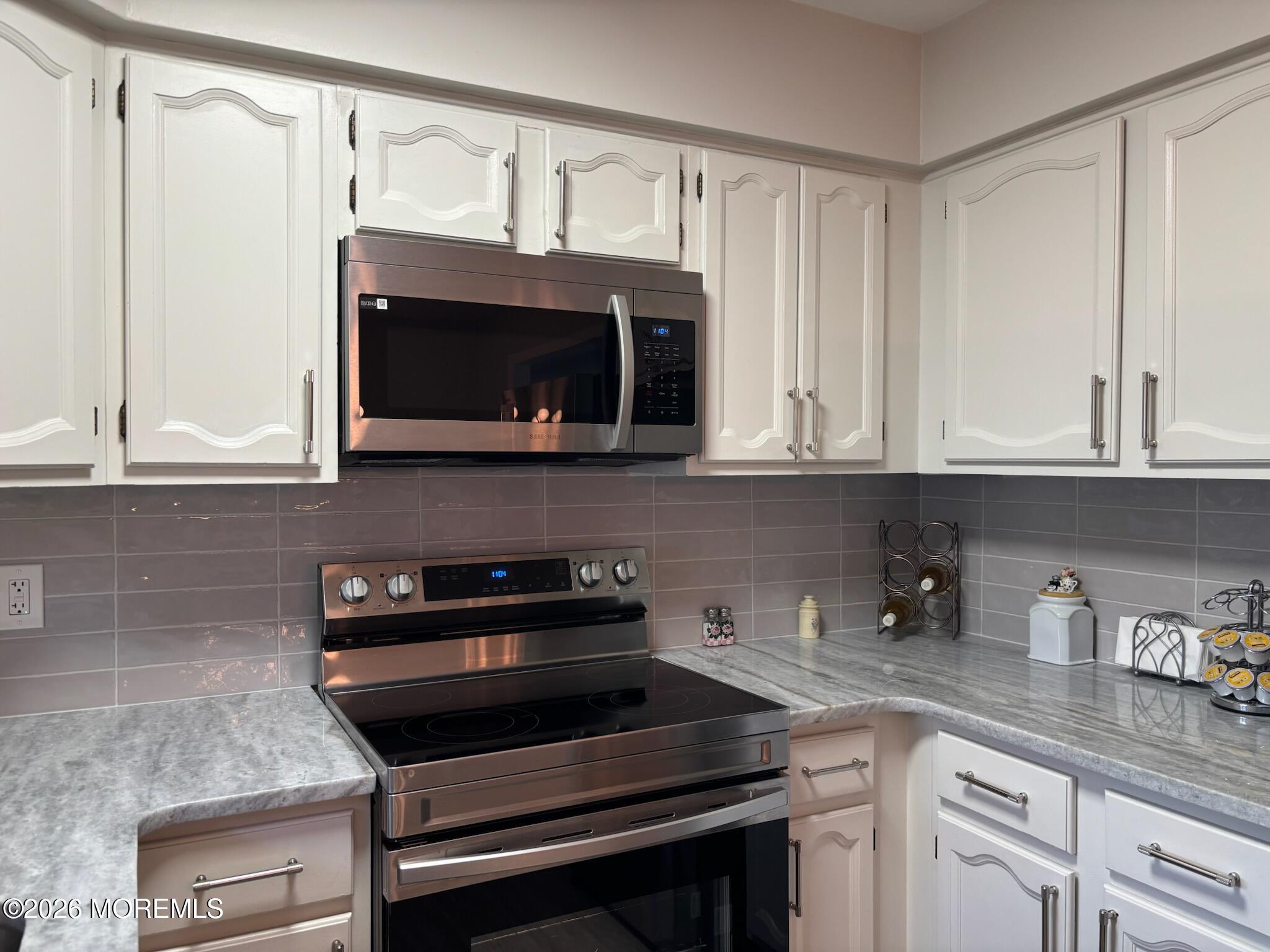 3 Greenwood Lane Whiting NJ 08759