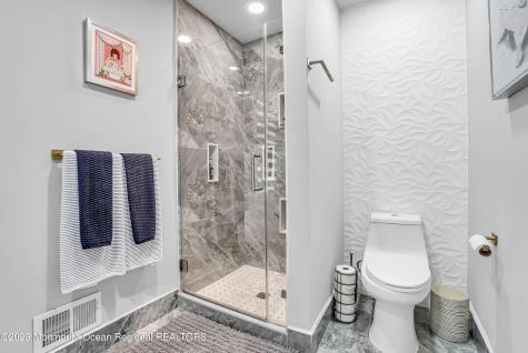 900 Darlene Avenue Ocean Twp NJ 07712