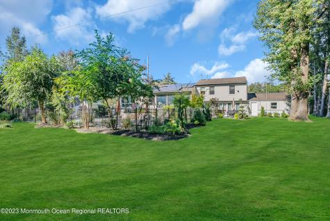 900 Darlene Avenue Ocean Twp NJ 07712