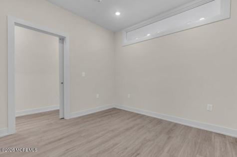 19 Carr Avenue Keansburg NJ 07734