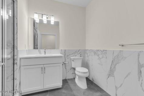 19 Carr Avenue Keansburg NJ 07734