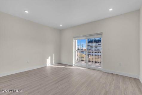 19 Carr Avenue Keansburg NJ 07734