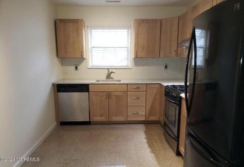 180 Tulip Lane Freehold NJ 07728