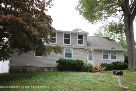 142 Delaware Avenue Oakhurst NJ 07755