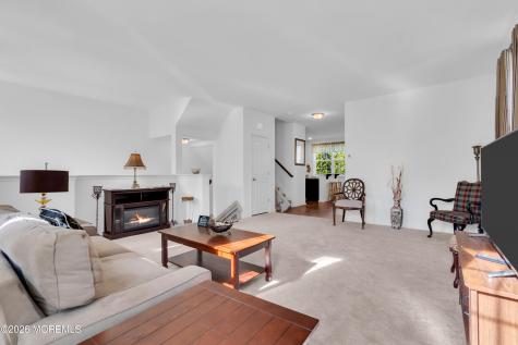 49 Creekside Way Burlington NJ 08016
