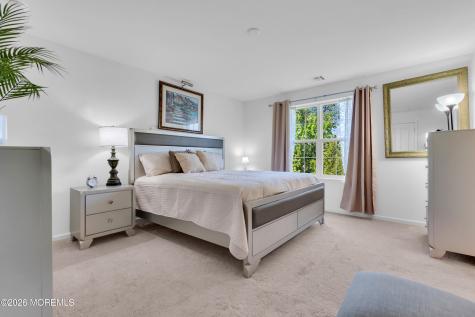 49 Creekside Way Burlington NJ 08016