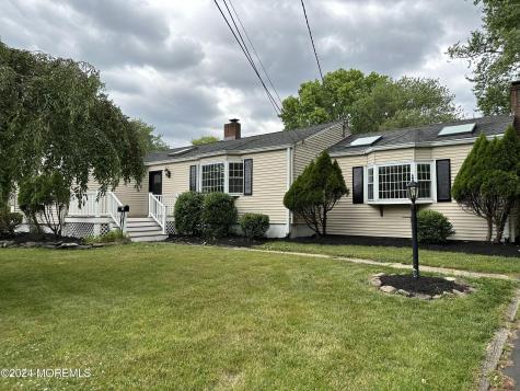 57 Kings Road Little Silver NJ 07739