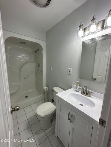 57 Kings Road Little Silver NJ 07739