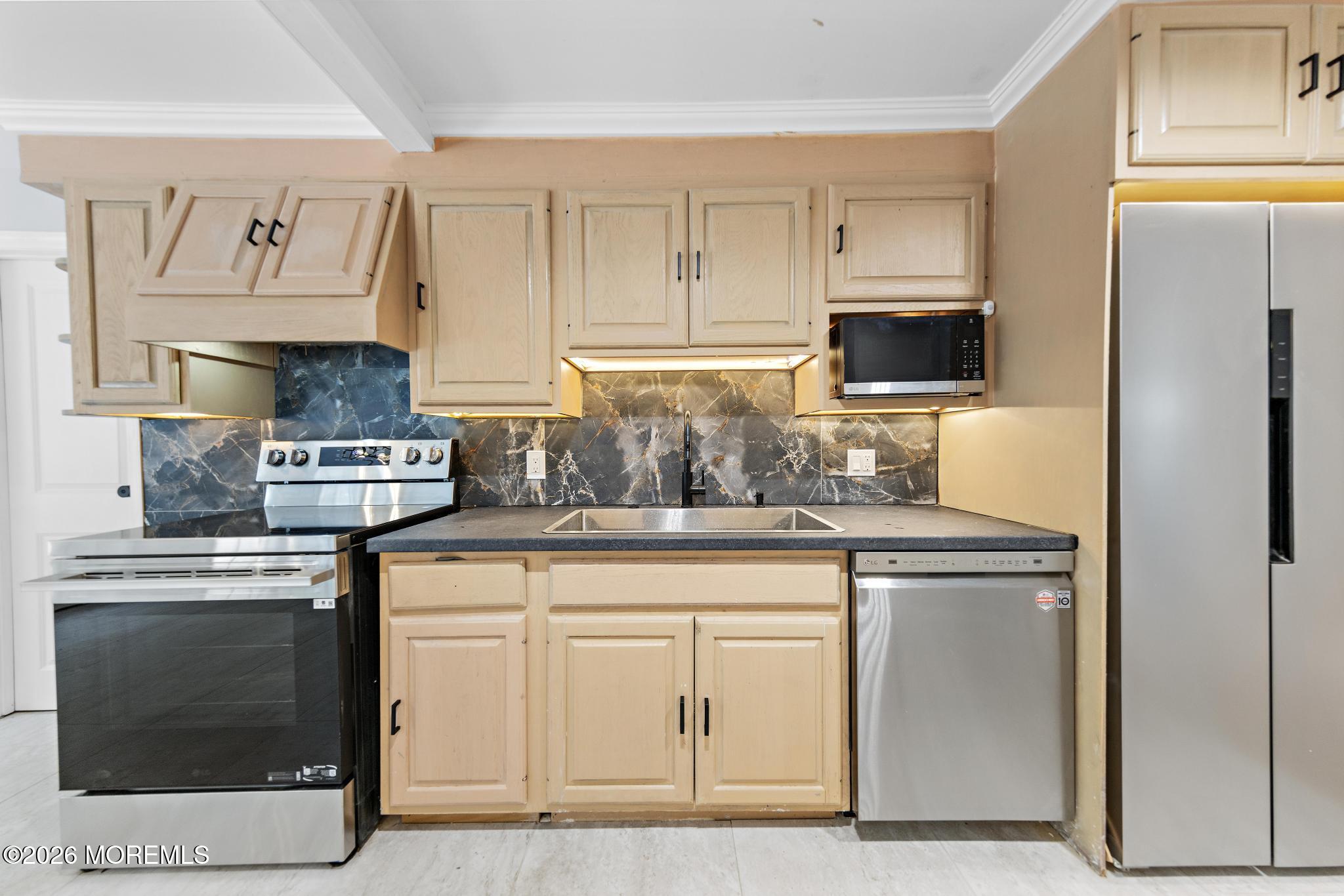 77 Pacific Avenue Middletown NJ 07748