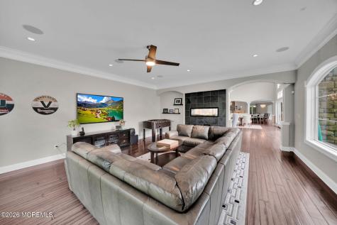 2 Hop Brook Lane Holmdel NJ 07733