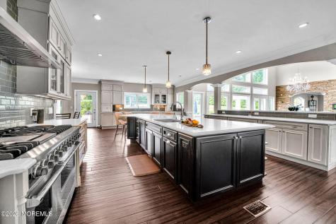 2 Hop Brook Lane Holmdel NJ 07733