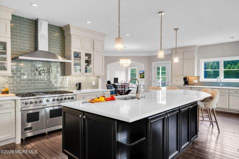 2 Hop Brook Lane Holmdel NJ 07733