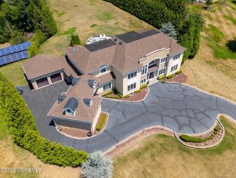 2 Hop Brook Lane Holmdel NJ 07733